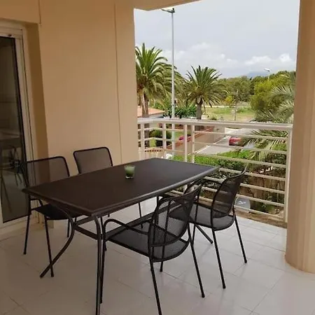 Apartment Vinaroz With Swimming Pools For 4 People
